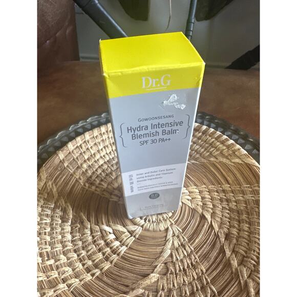 Dr.G - Hydra Intensive Blemish Balm SPF 30 PA++ Korean Beauty - Picture 4 of 4